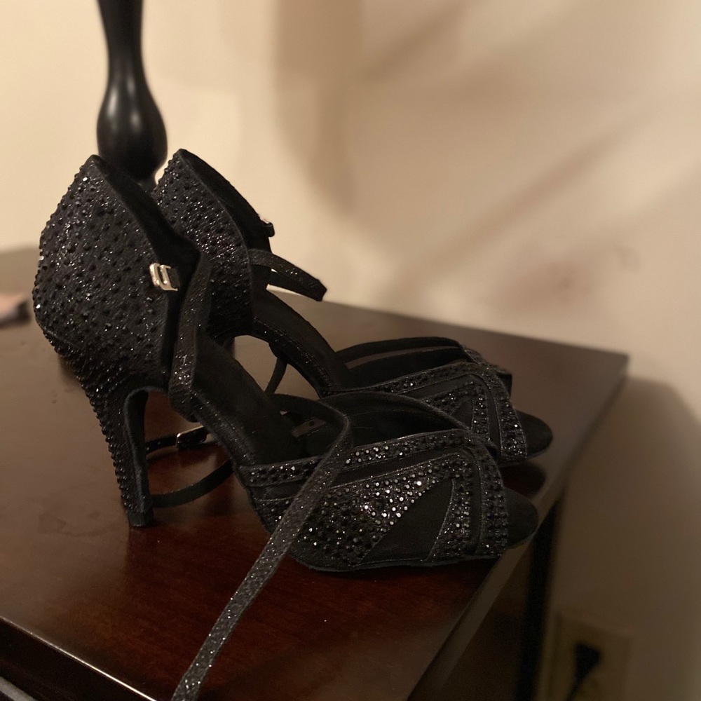 Dance shoes